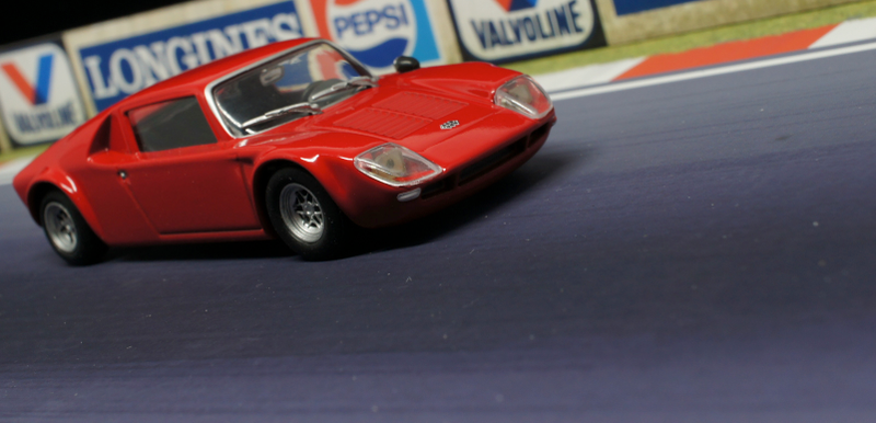 Illustration for article titled French Friday: Cette une miniature GT39.4!
